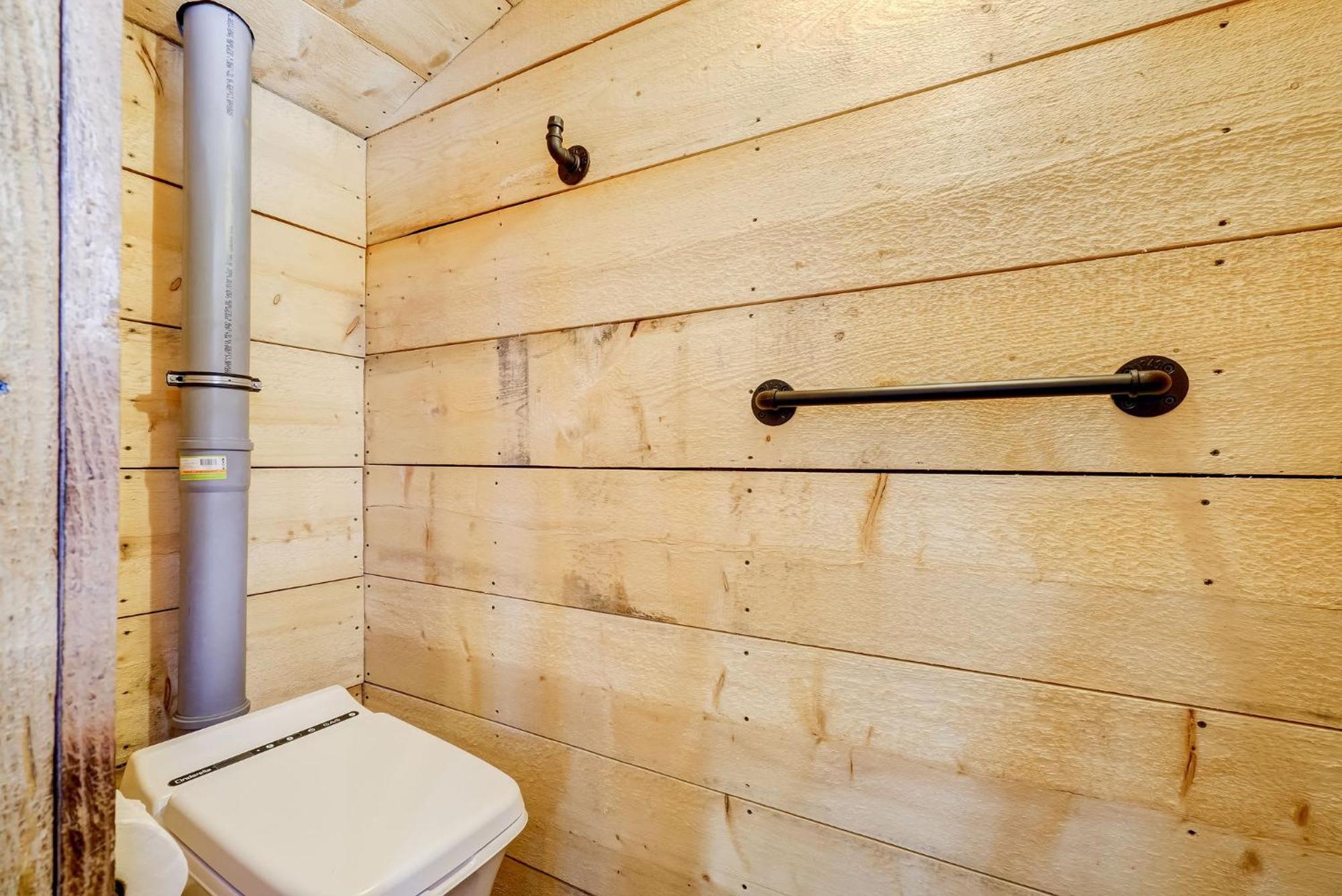 Your Cozy Cabin Retreat Saint-Remi-d'Amherst Экстерьер фото