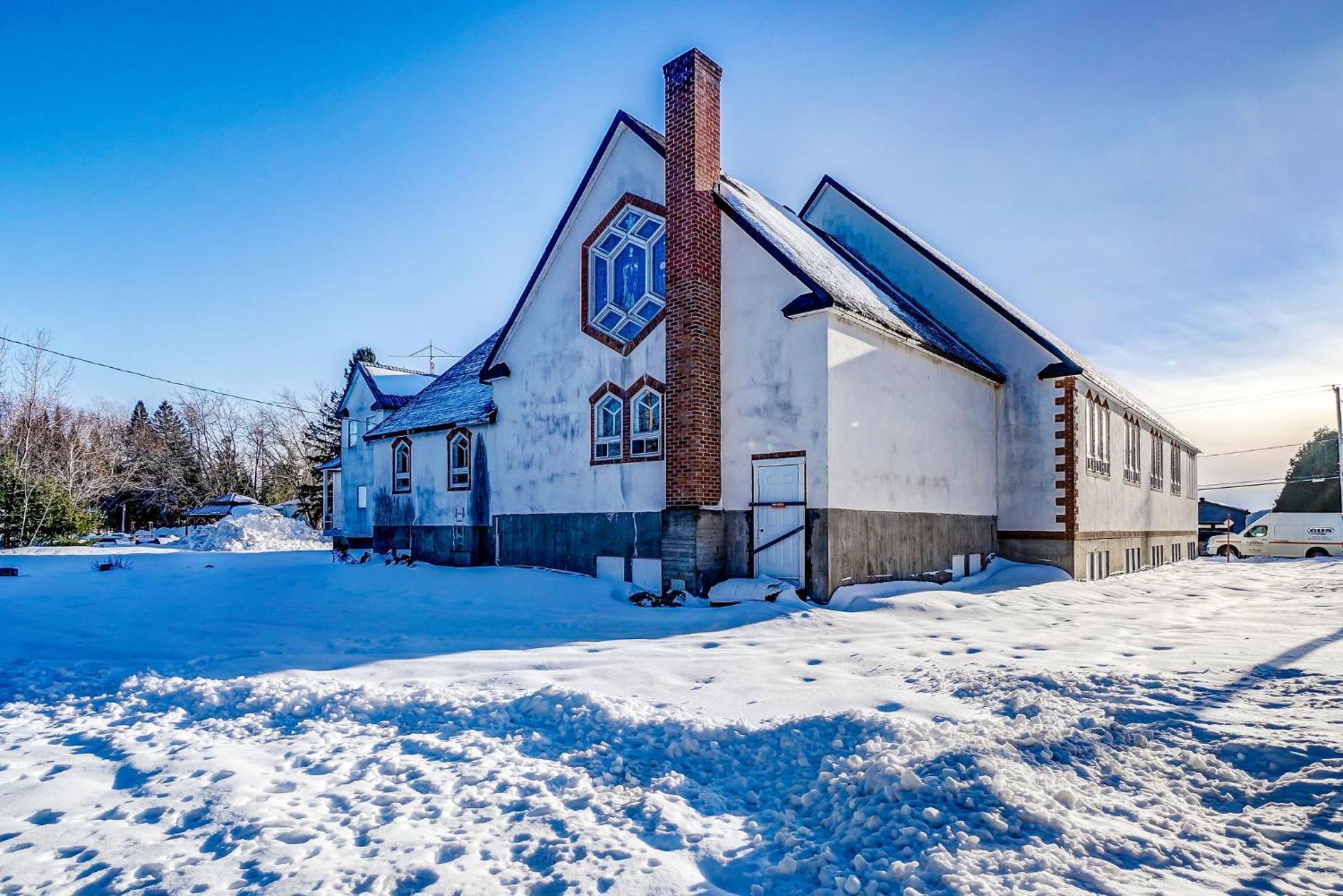 Your Cozy Cabin Retreat Saint-Remi-d'Amherst Экстерьер фото