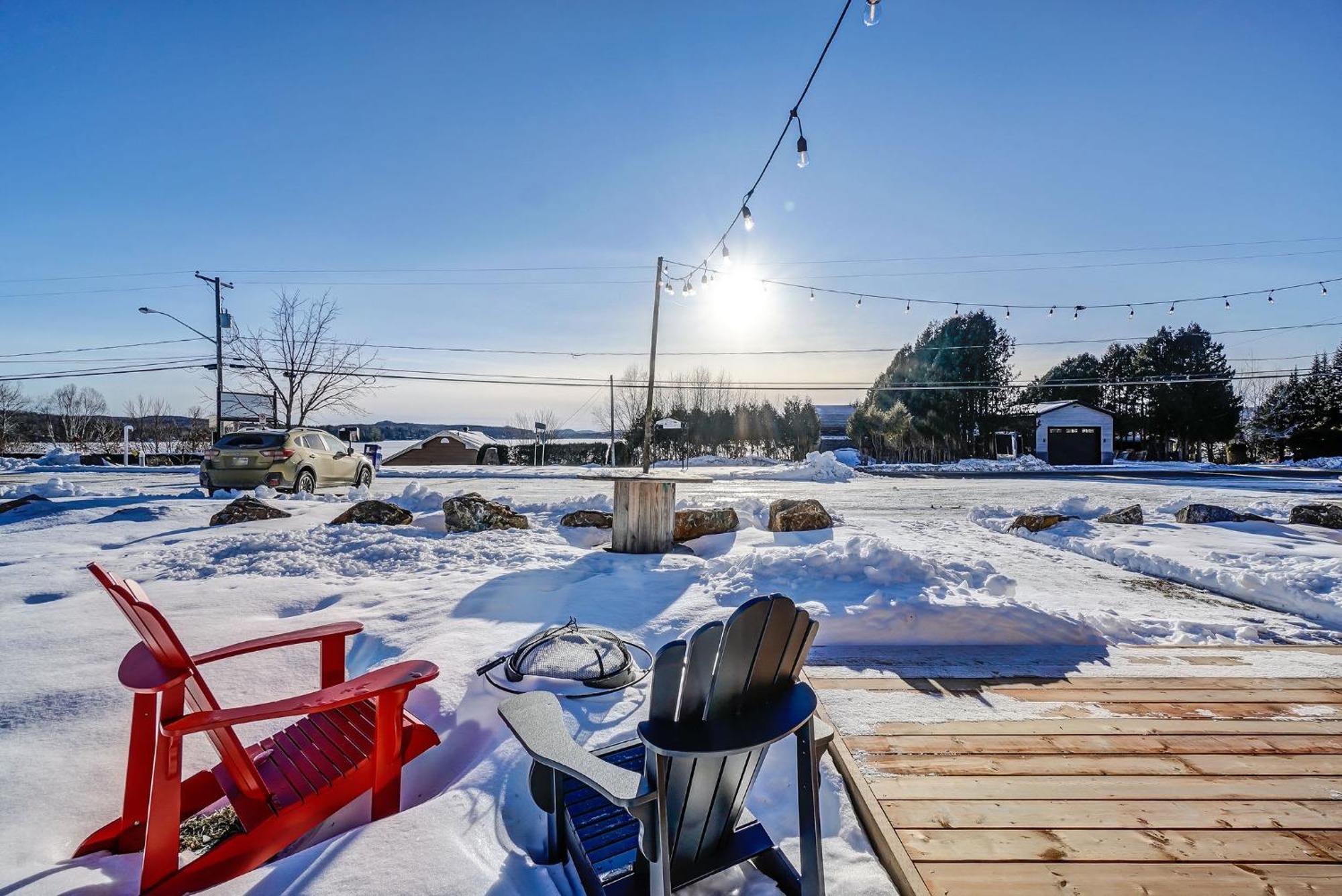 Your Cozy Cabin Retreat Saint-Remi-d'Amherst Экстерьер фото
